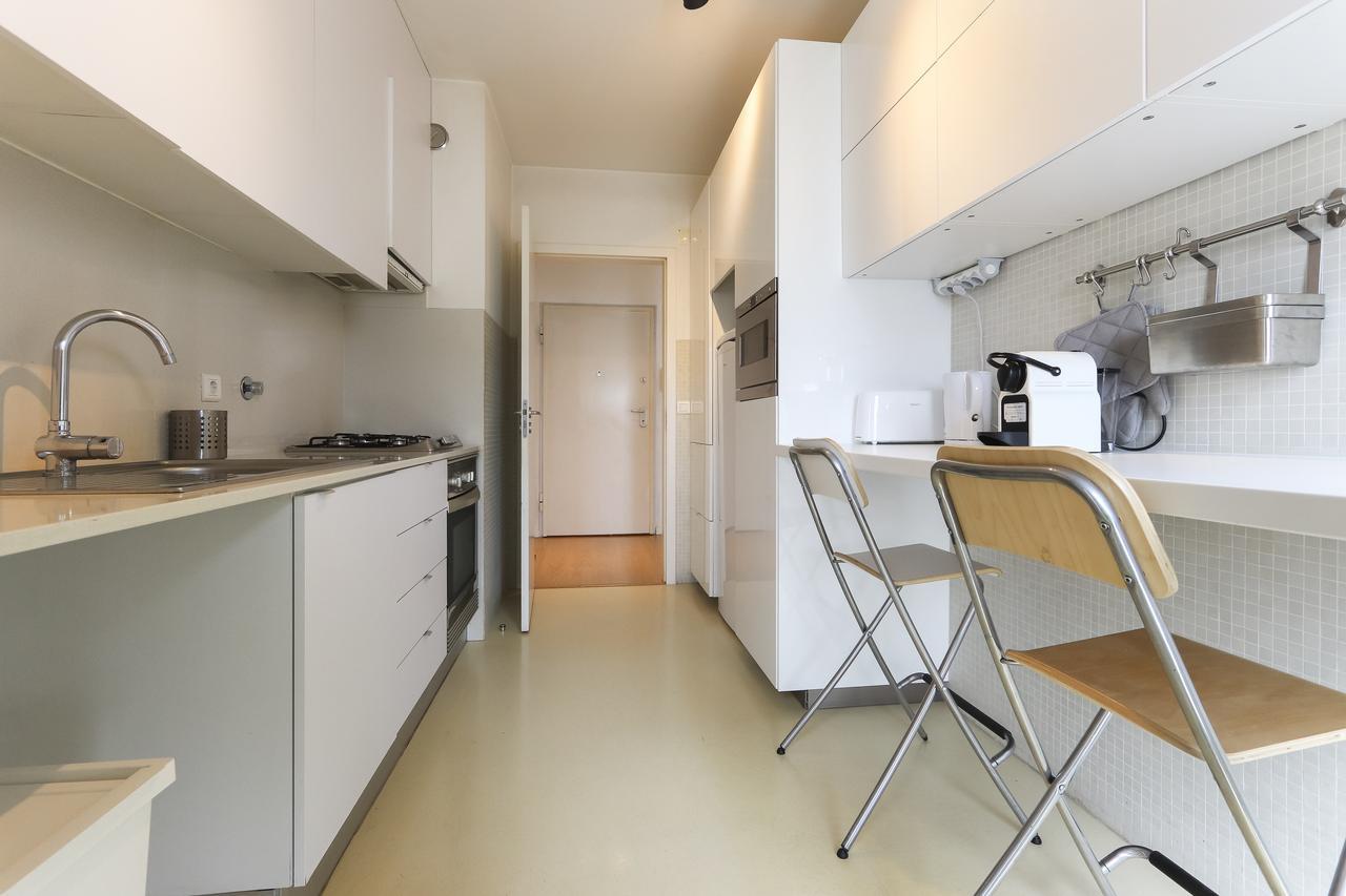 Modern & Bright Avenidas Novas By Homing Lisbon Exterior photo